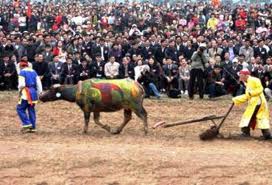ពិធីបុណ្យ និទាឃរដូវប្រព្រិត្តទៅនៅតំបន់ ជាច្រើនតទៅទៀត។